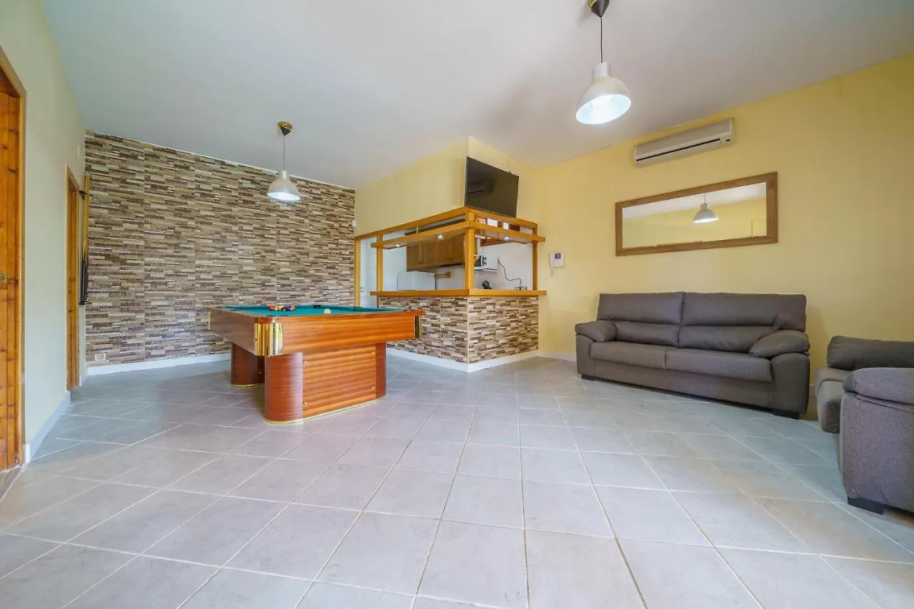 Villa Denis Lux, Gran Zona Exterior Con Piscina Lloret de Mar