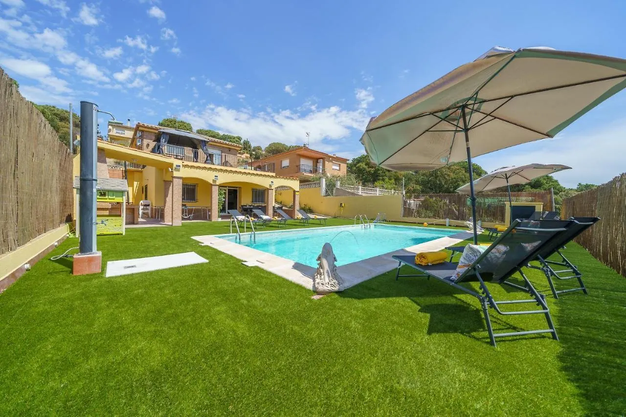 Villa Denis Lux, Gran Zona Exterior Con Piscina Lloret de Mar