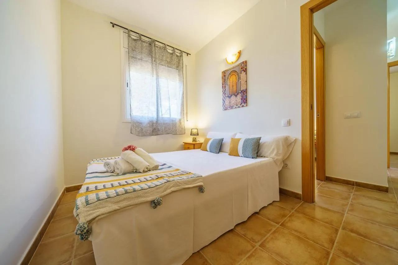 Villa Denis Lux, Gran Zona Exterior Con Piscina Lloret de Mar 0*,  Spain