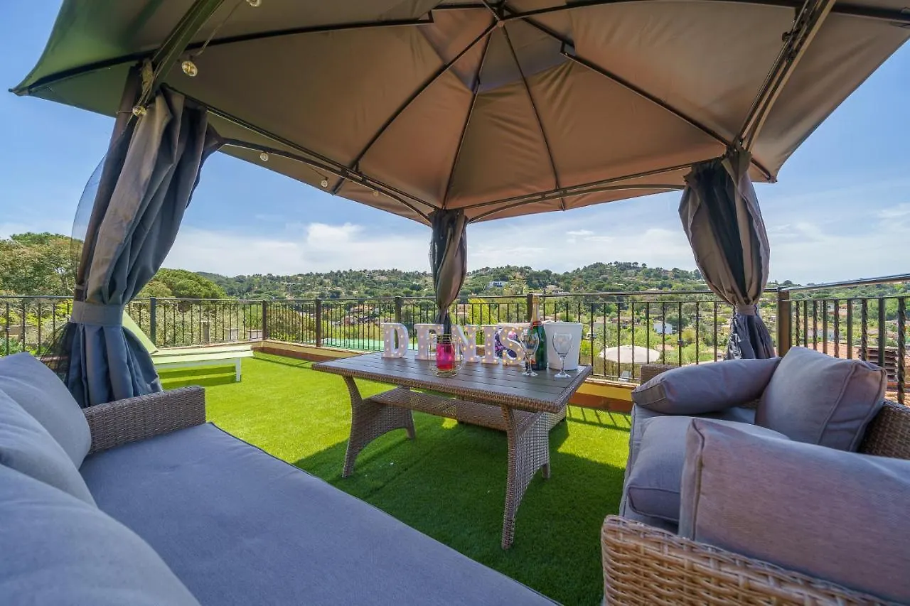 Villa Denis Lux, Gran Zona Exterior Con Piscina Lloret de Mar 0*,